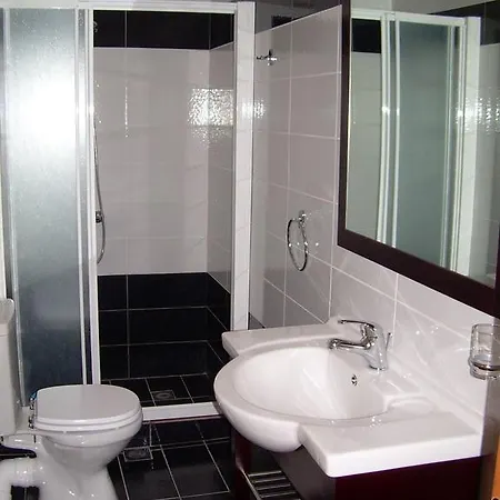 Apartament Starvillas And
