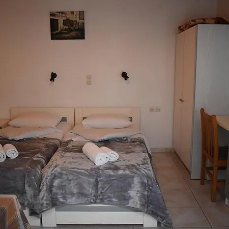 Starvillas Apartments&studios * Agia Efimia