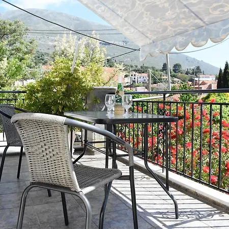 Starvillas And Agia Efimia