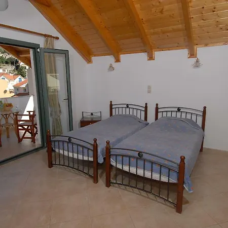 Starvillas And Apartamento Agia Efimia